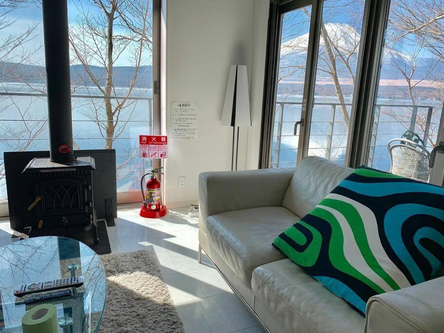 Vila Away From Noise,View Fuji Mt In The Designer House Yamanakako Exteriér fotografie